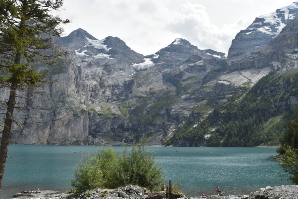 The touristy side of Oeschinensee