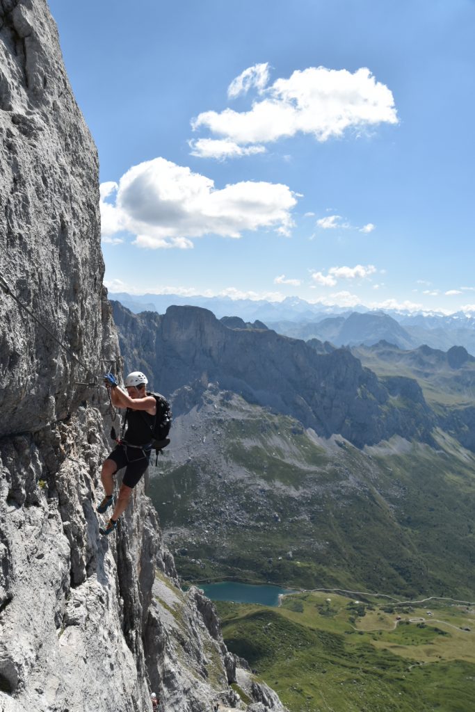 Topping out on vertical section