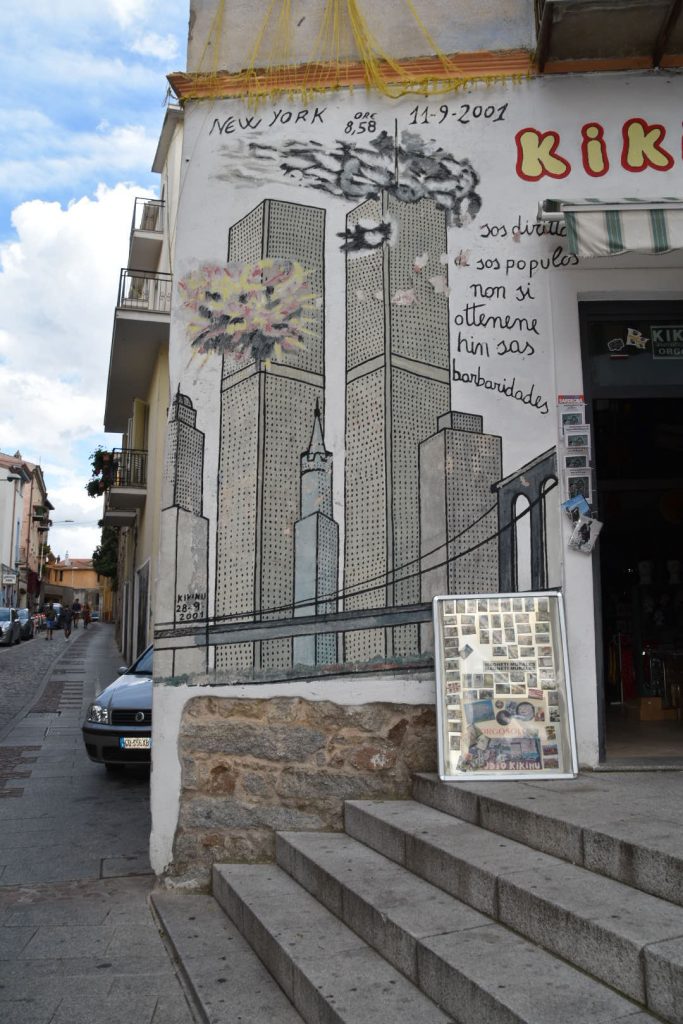 Twin towers collapse