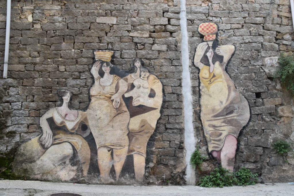 Not sure if this depicts local woman