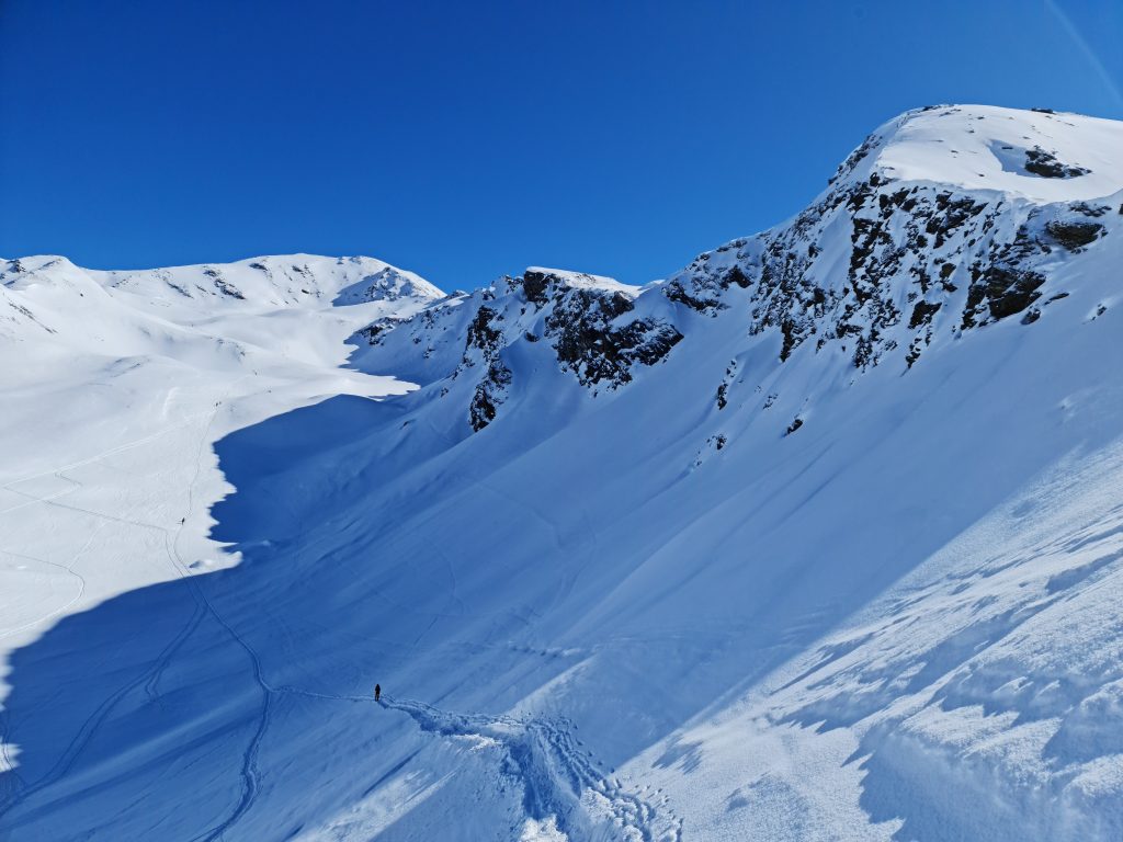 Crossing the 'Verborgen Pischa' (Hidden Pischa)